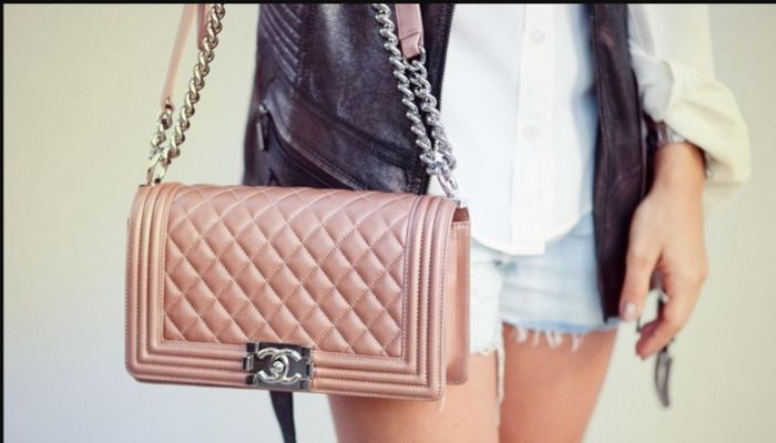 Crossbody Clutch Bags Buying Guide