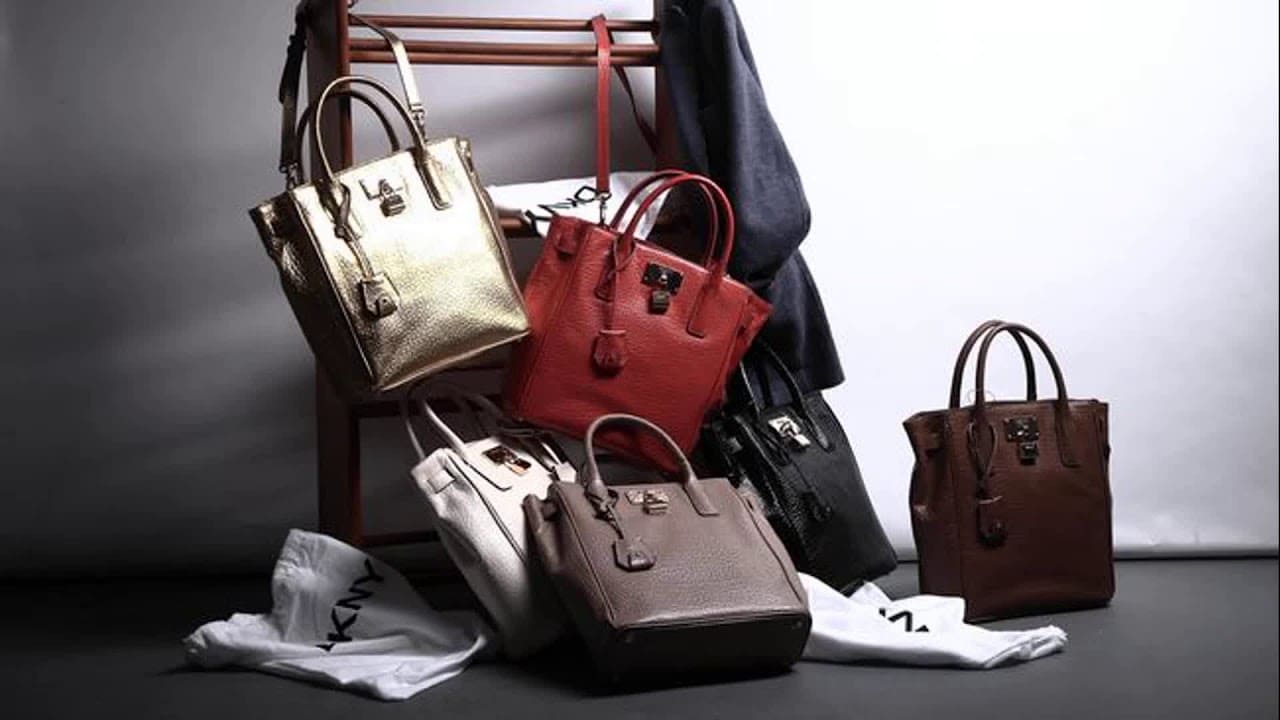 How to Choose a Women's Handbag?