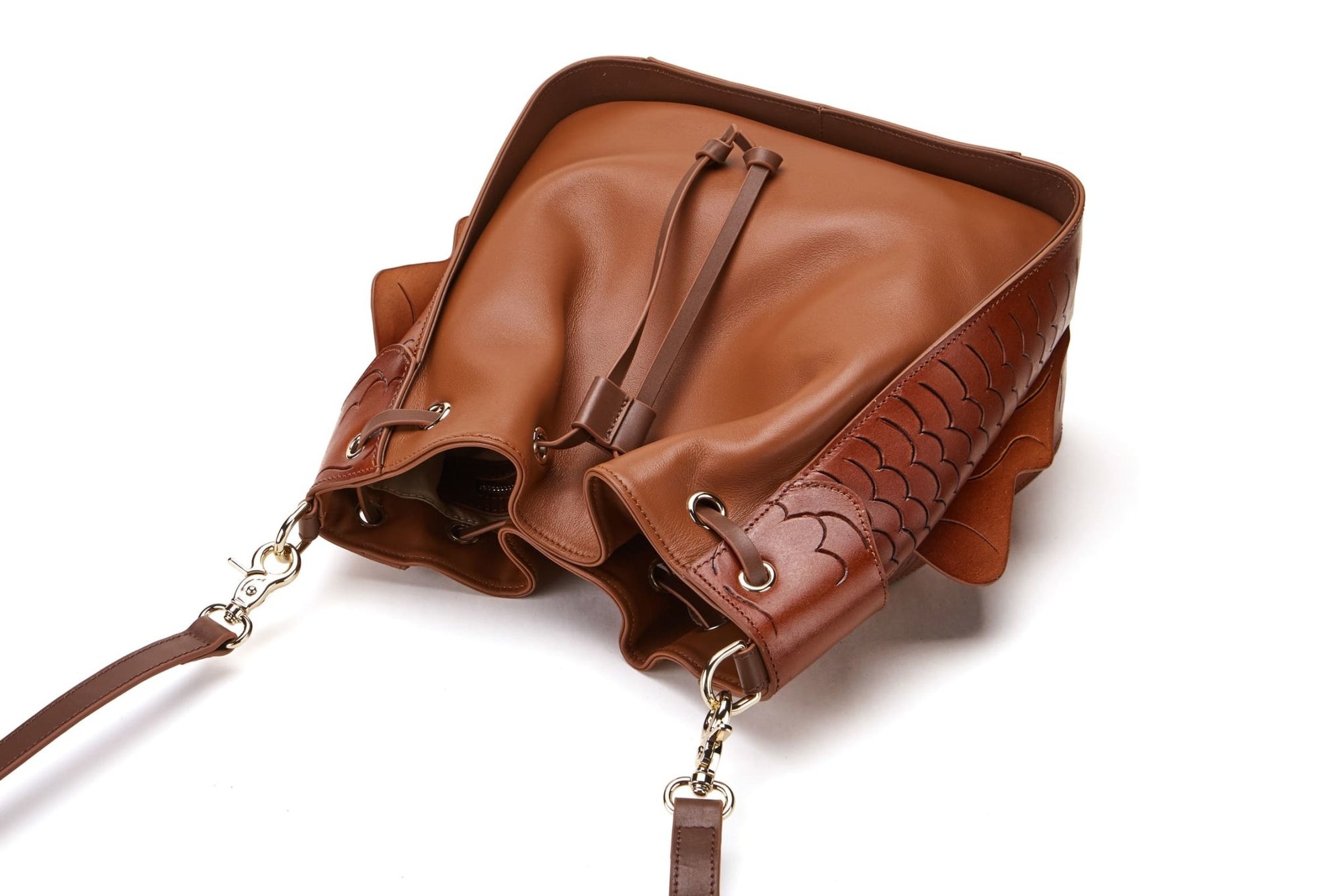 Unique Purses Carp Brown Bucket - Bellorita