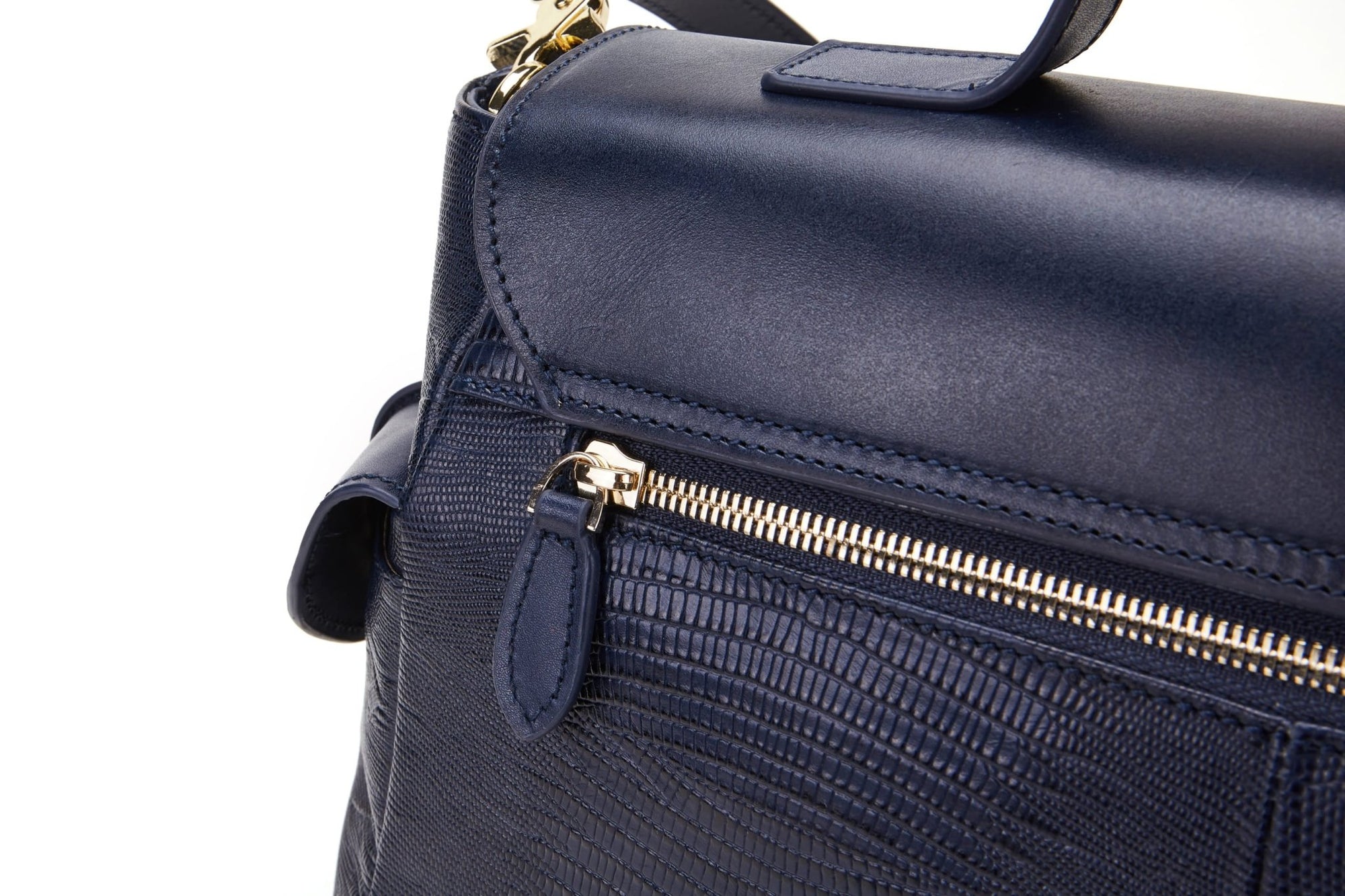 Unique Purses Dragonfly Blue Satchel - Bellorita