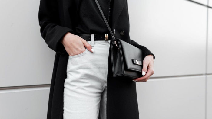 Can Black Color Handbag Would Be Carry With Every Outfit?