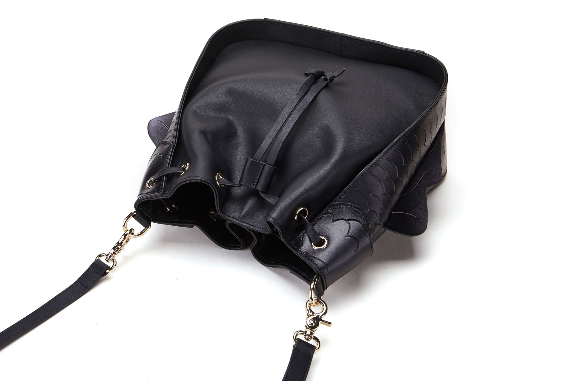 Unique Purses Carp Black Bucket - Bellorita