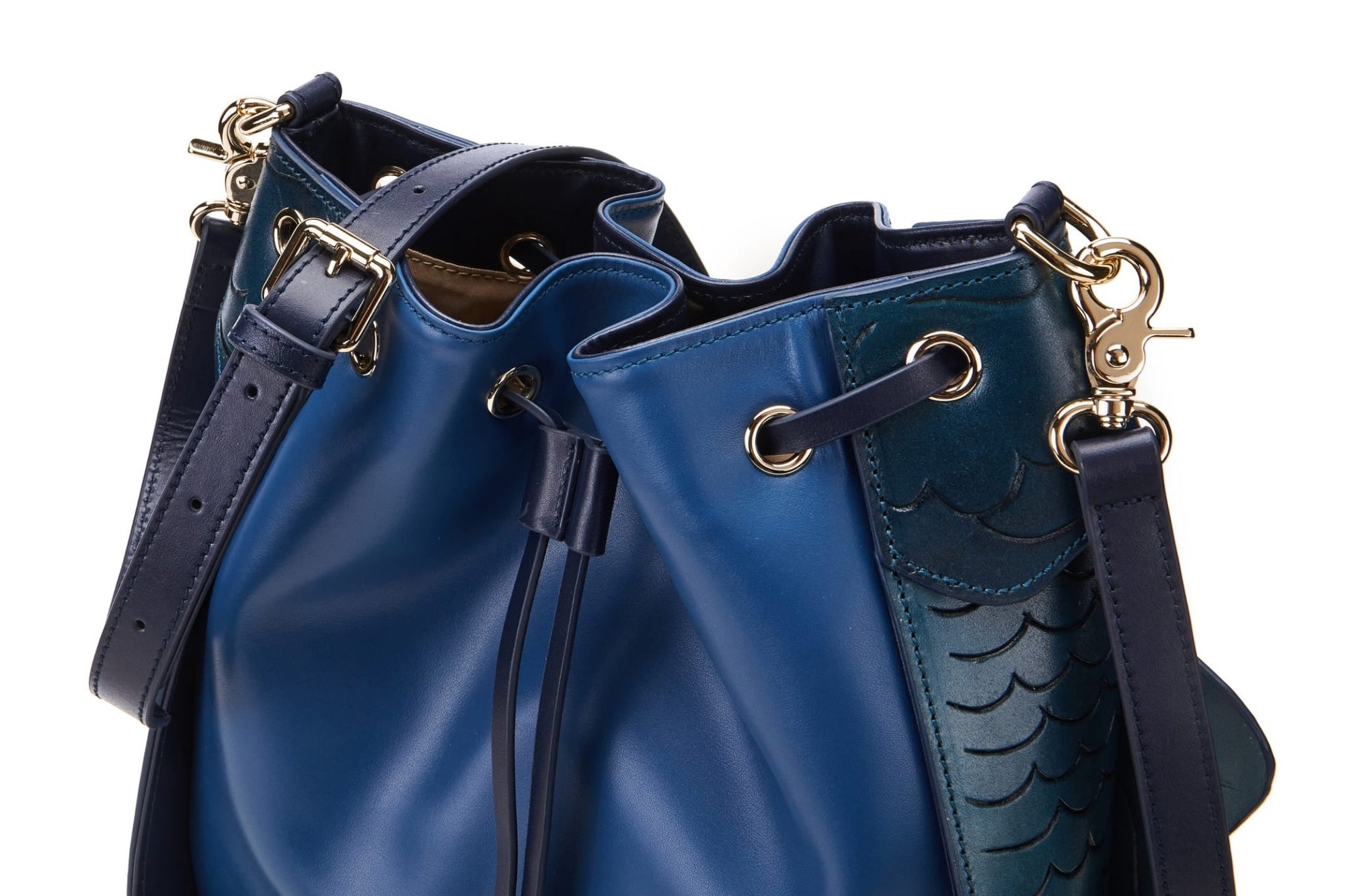 Unique Purses Carp Blue Bucket - Bellorita