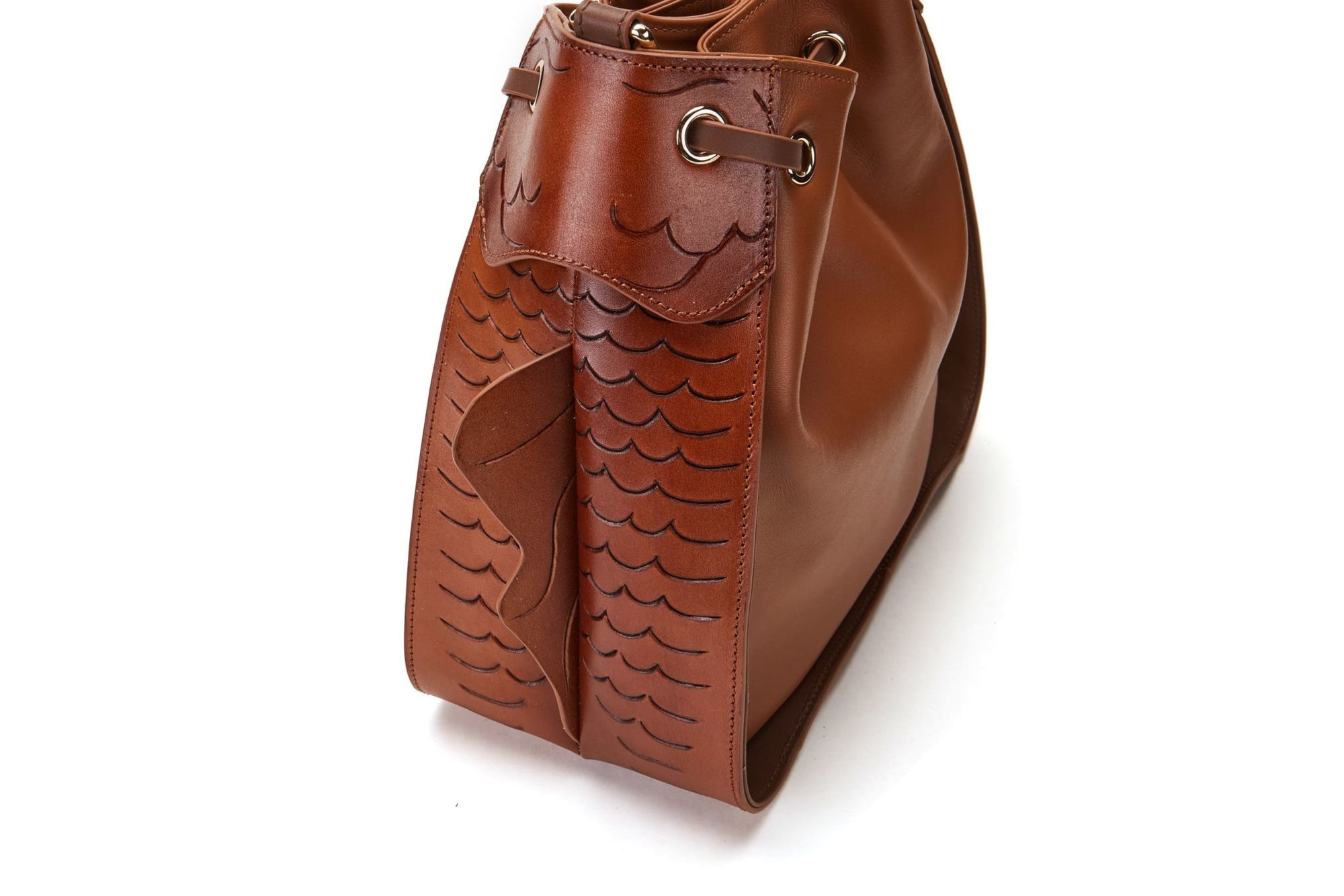 Unique Purses Carp Brown Bucket - Bellorita